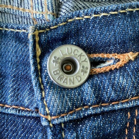 LUCKY Brand Dark Washed Flare Jeans Size 8/29 - Picture 5 of 10